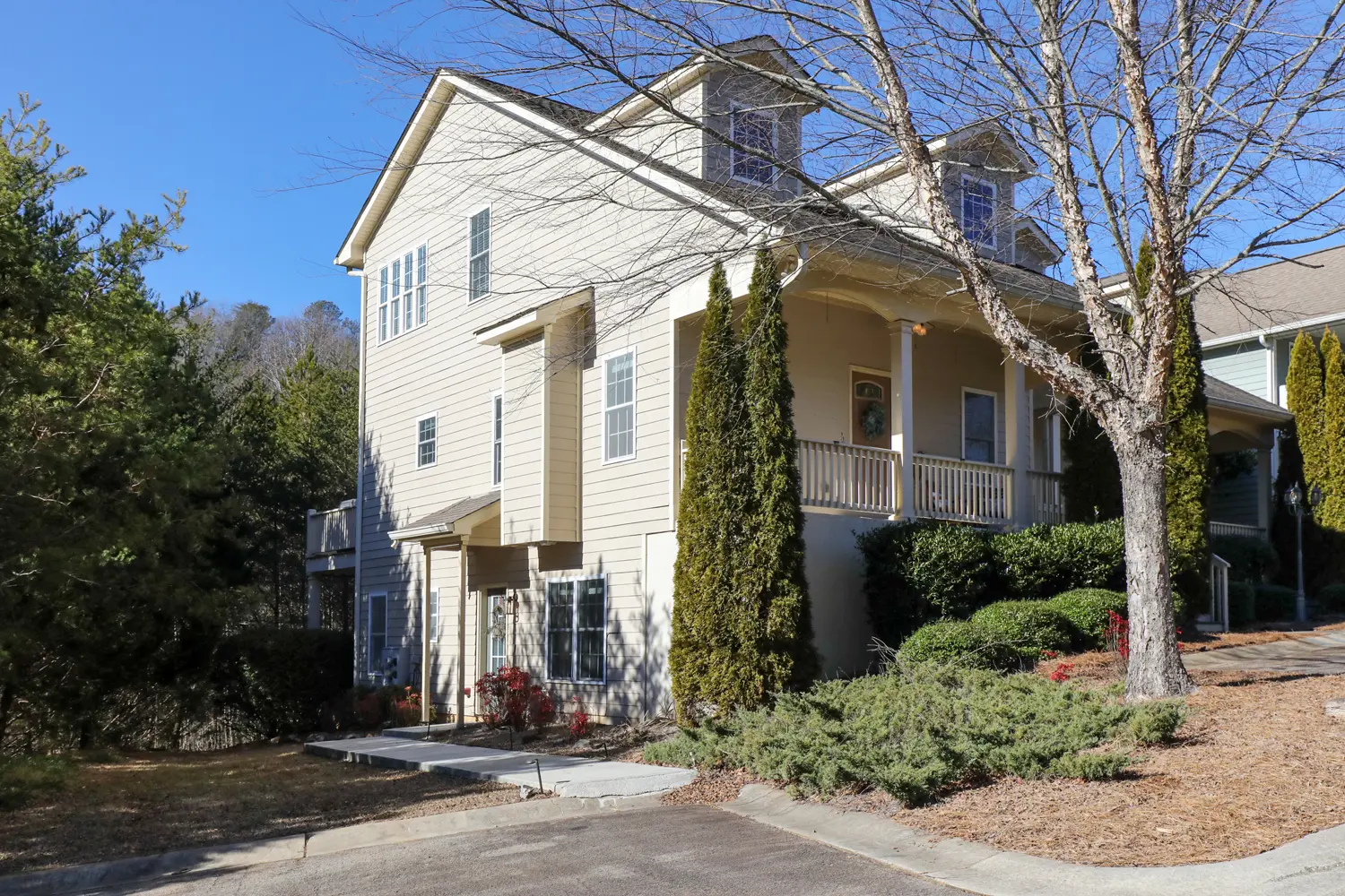 Innsbruck Chic townhome exterior and covered balconies in Helen